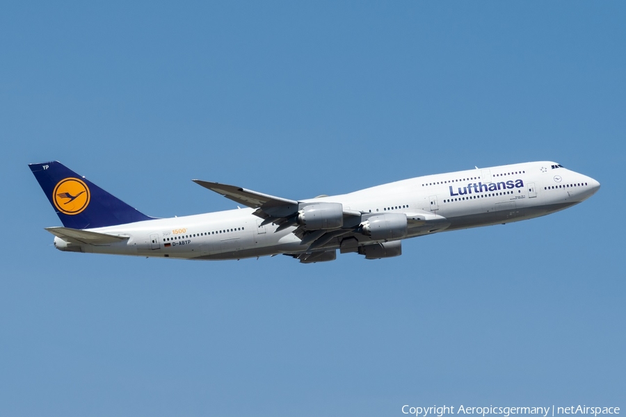 Lufthansa Boeing 747-830 (D-ABYP) | Photo 393866