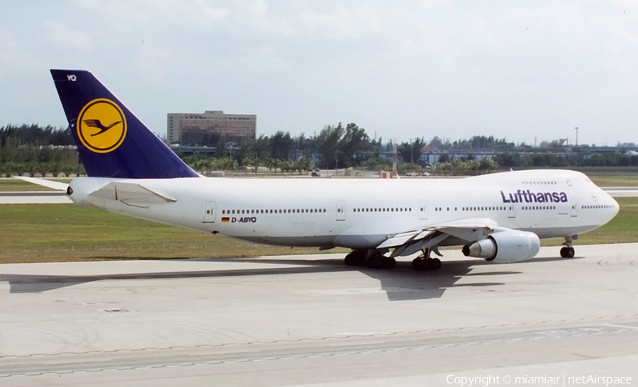 Lufthansa Boeing 747-230B (D-ABYQ) | Photo 91160