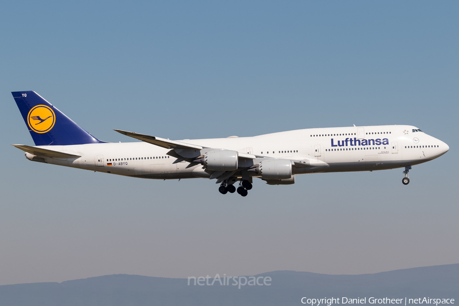 Lufthansa Boeing 747-830 (D-ABYQ) | Photo 121763
