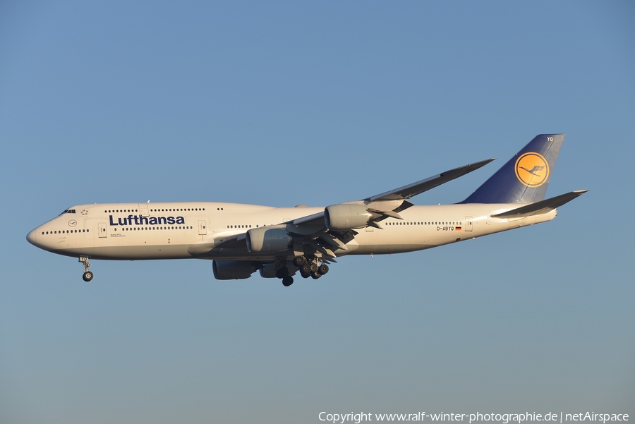 Lufthansa Boeing 747-830 (D-ABYQ) | Photo 347632