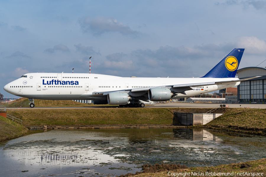 Lufthansa Boeing 747-830 (D-ABYS) | Photo 436041