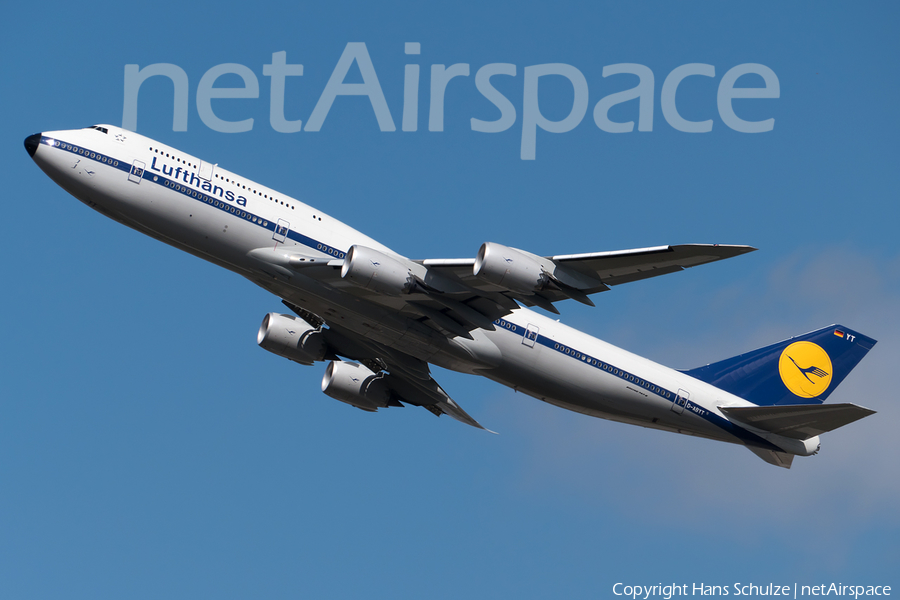 Lufthansa Boeing 747-830 (D-ABYT) | Photo 117140