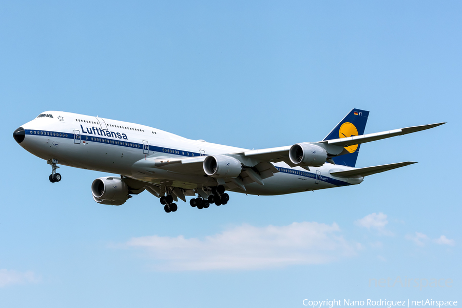 Lufthansa Boeing 747-830 (D-ABYT) | Photo 474805