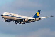 Lufthansa Boeing 747-830 (D-ABYT) at  Frankfurt am Main, Germany