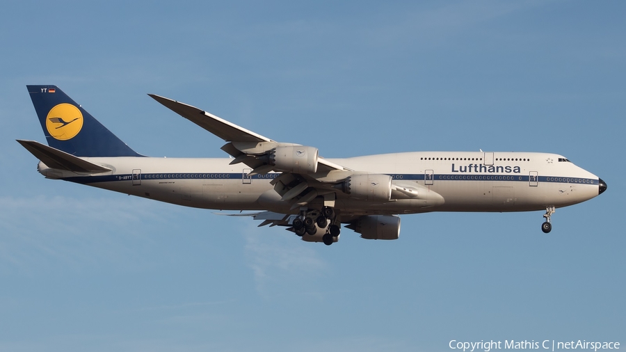 Lufthansa Boeing 747-830 (D-ABYT) | Photo 524484