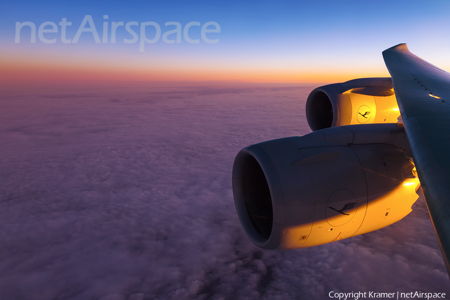 Lufthansa Boeing 747-830 (D-ABYT) | Photo 677176