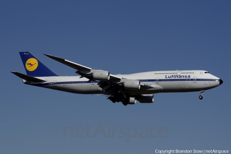 Lufthansa Boeing 747-830 (D-ABYT) | Photo 317095