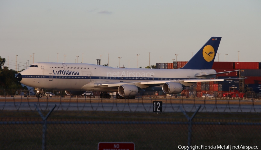 Lufthansa Boeing 747-830 (D-ABYT) | Photo 655334