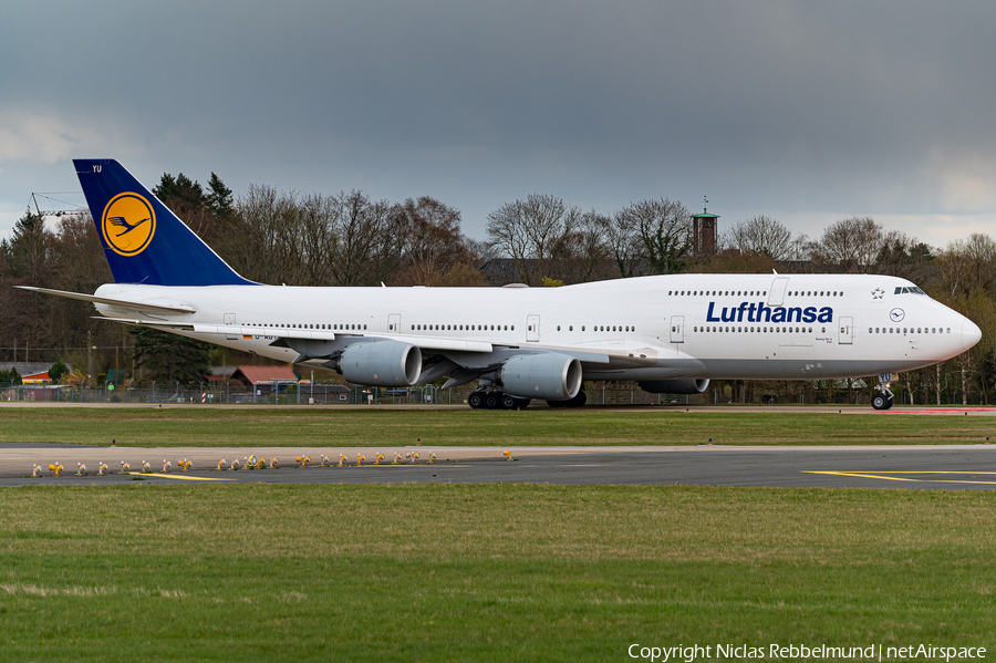 Lufthansa Boeing 747-830 (D-ABYU) | Photo 442308