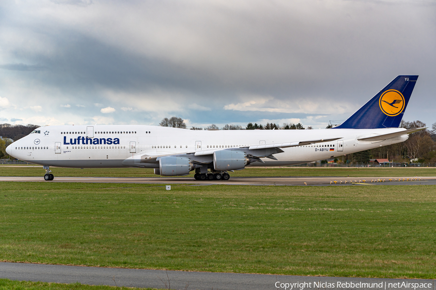 Lufthansa Boeing 747-830 (D-ABYU) | Photo 442309