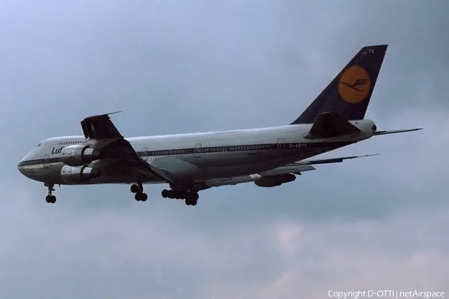 Lufthansa Boeing 747-230B (D-ABYX) | Photo 200026