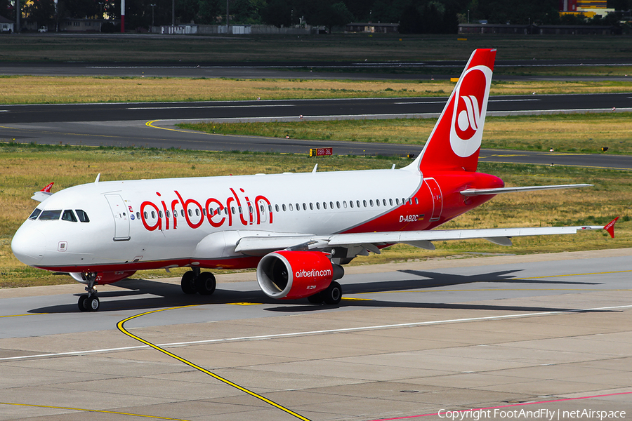 Air Berlin Airbus A320-216 (D-ABZC) | Photo 148064