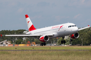 Austrian Airlines (Air Berlin) Airbus A320-216 (D-ABZF) at  Hamburg - Fuhlsbuettel (Helmut Schmidt), Germany