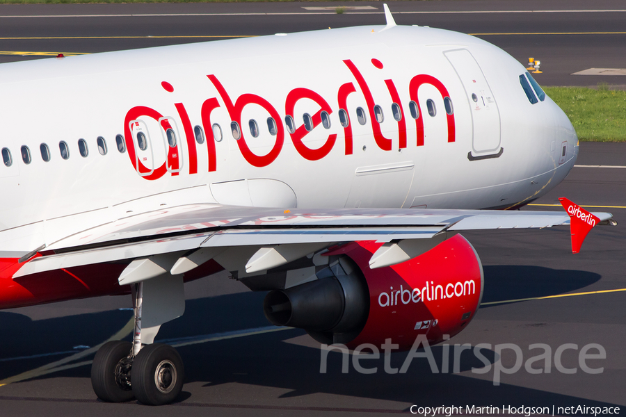 Air Berlin Airbus A320-216 (D-ABZN) | Photo 86674