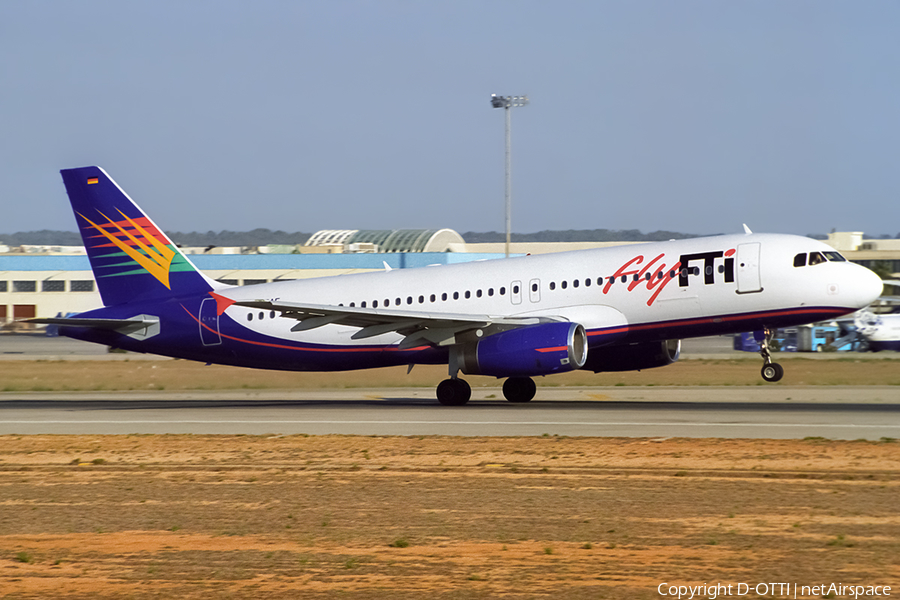 Fly FTI Airbus A320-231 (D-ACAF) | Photo 426479