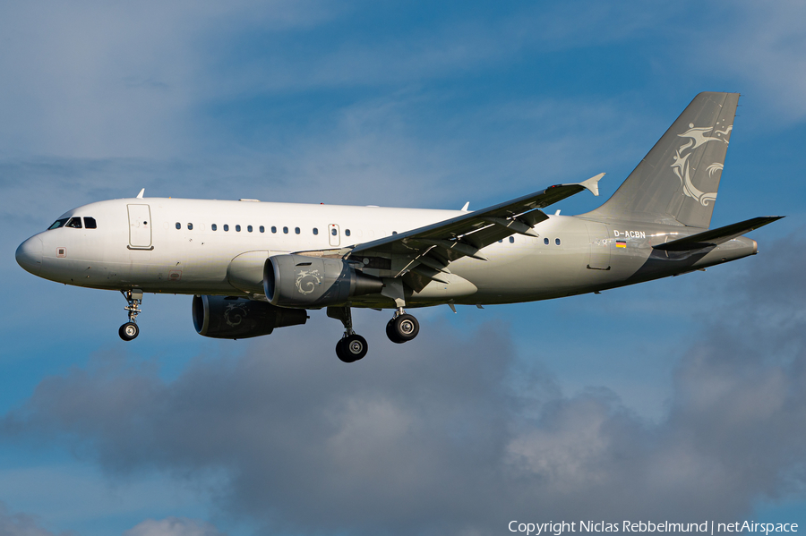 DC Aviation Airbus A319-115X CJ (D-ACBN) | Photo 383942