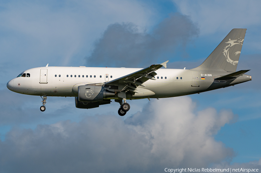 DC Aviation Airbus A319-115X CJ (D-ACBN) | Photo 383943