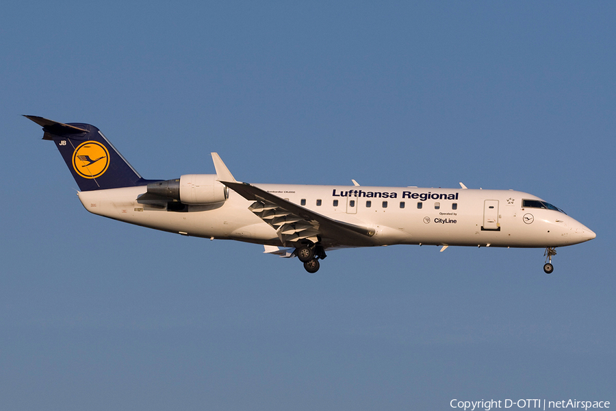 Lufthansa Regional Bombardier CRJ-200LR (D-ACJB) | Photo 272110