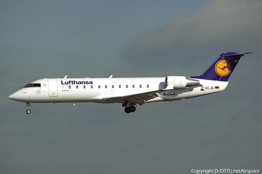 Lufthansa Regional (CityLine) Bombardier CRJ-100LR (D-ACJG) | Photo 308162