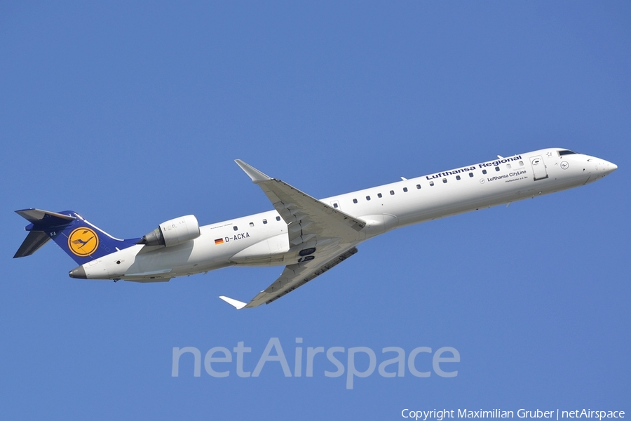 Lufthansa Regional (CityLine) Bombardier CRJ-900ER (D-ACKA) | Photo 111977
