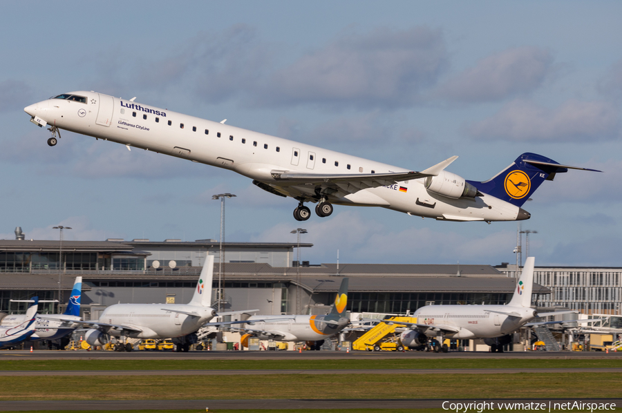 Lufthansa Regional (CityLine) Bombardier CRJ-900LR (D-ACKE) | Photo 407423