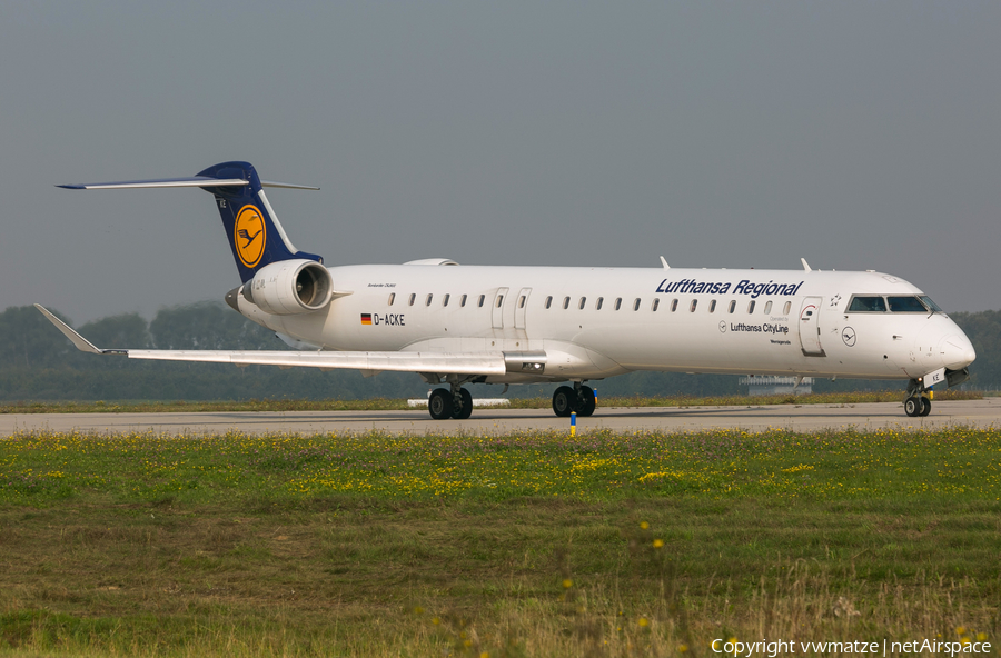 Lufthansa Regional (CityLine) Bombardier CRJ-900LR (D-ACKE) | Photo 428998