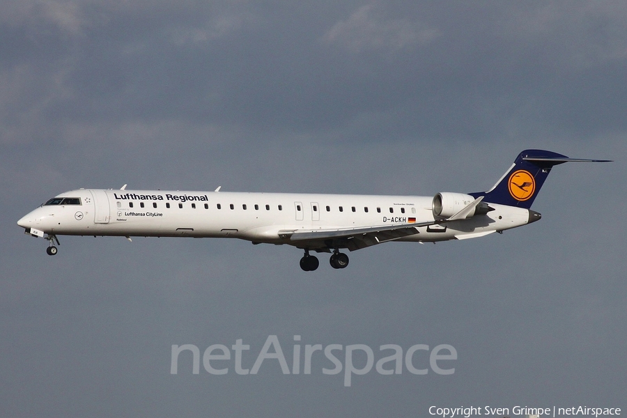 Lufthansa Regional (CityLine) Bombardier CRJ-900LR (D-ACKH) | Photo 39914