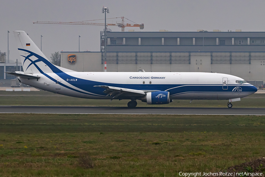 CargoLogic Germany Boeing 737-48E(SF) (D-ACLW) | Photo 382119