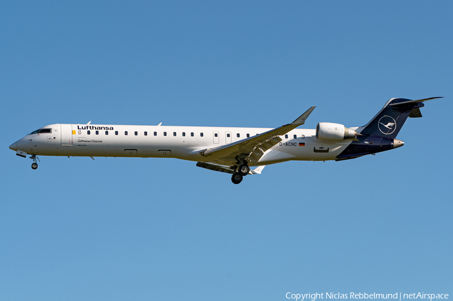 Lufthansa (CityLine) Bombardier CRJ-900LR (D-ACNC) | Photo 382555