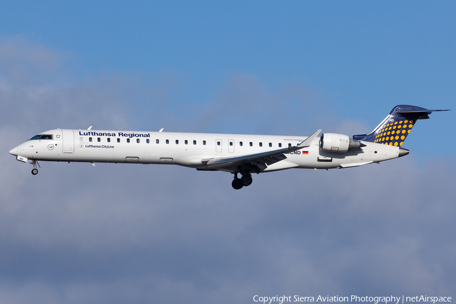Lufthansa Regional (CityLine) Bombardier CRJ-900LR (D-ACND) | Photo 324542