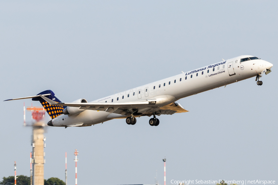 Lufthansa Regional (CityLine) Bombardier CRJ-900LR (D-ACNN) | Photo 265802