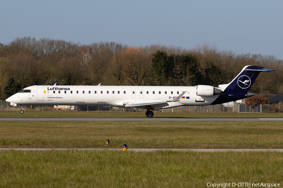 Lufthansa (CityLine) Bombardier CRJ-900LR (D-ACNQ) | Photo 380050