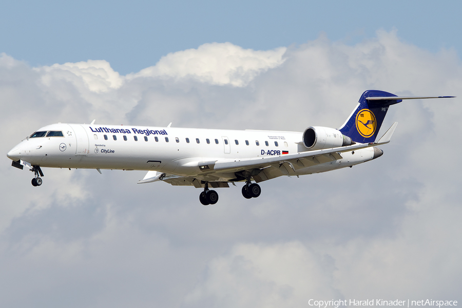Lufthansa Regional (CityLine) Bombardier CRJ-701ER (D-ACPB) | Photo 293370