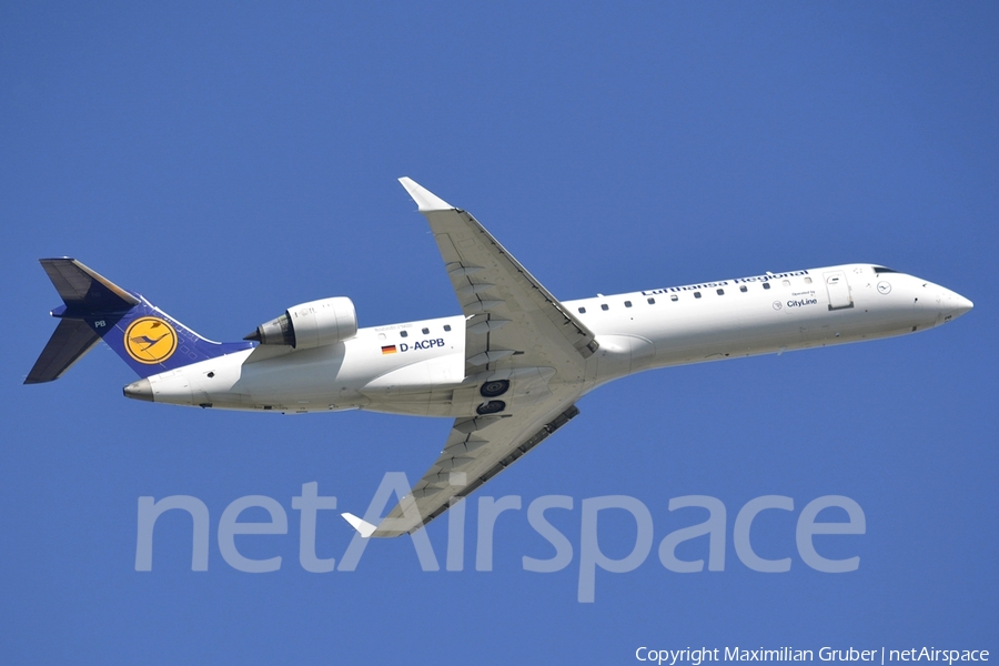 Lufthansa Regional (CityLine) Bombardier CRJ-701ER (D-ACPB) | Photo 111474