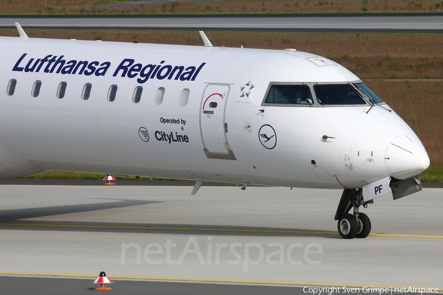 Lufthansa Regional (CityLine) Bombardier CRJ-701ER (D-ACPF) | Photo 28546