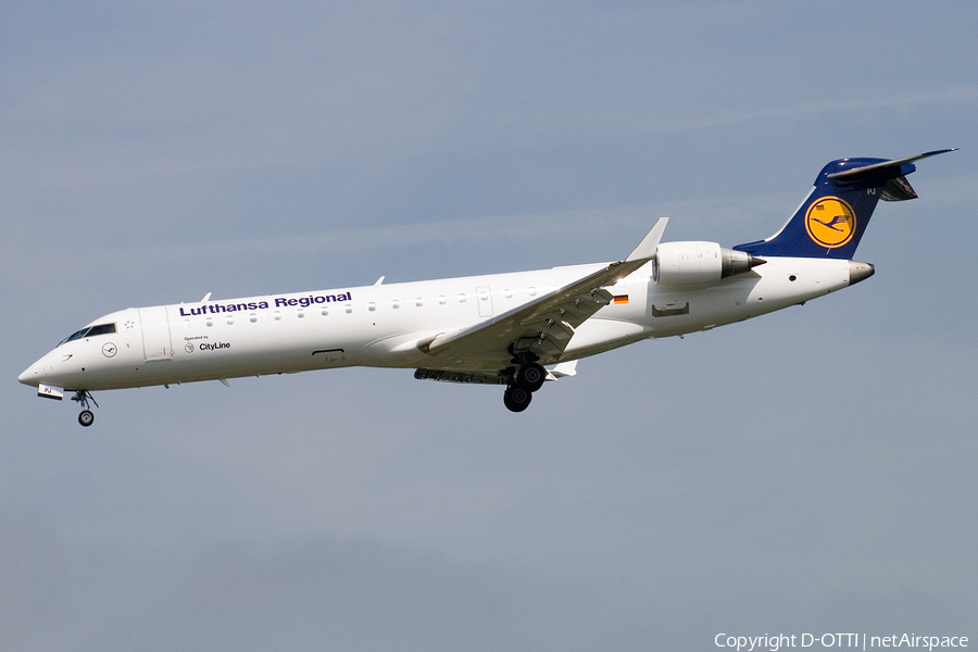 Lufthansa Regional (CityLine) Bombardier CRJ-701ER (D-ACPJ) | Photo 158175