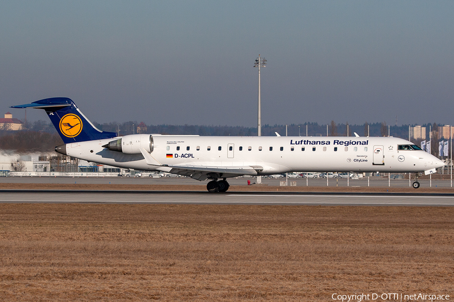 Lufthansa Regional (CityLine) Bombardier CRJ-701ER (D-ACPL) | Photo 237402