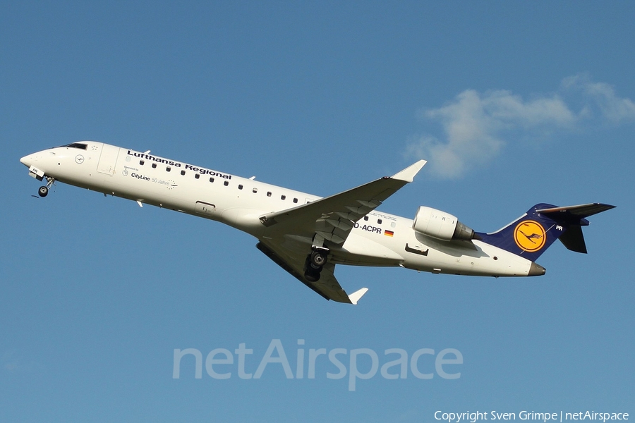 Lufthansa Regional (CityLine) Bombardier CRJ-701ER (D-ACPR) | Photo 21644
