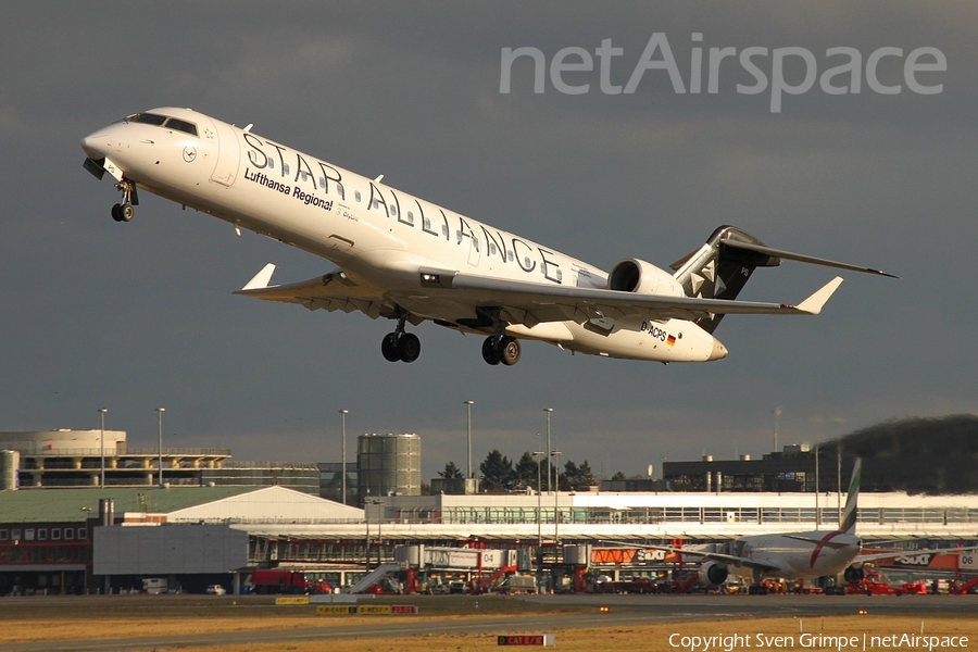 Lufthansa Regional (CityLine) Bombardier CRJ-701ER (D-ACPS) | Photo 21137