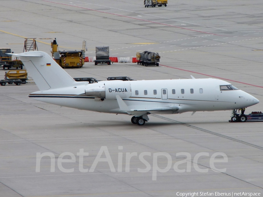 DC Aviation Bombardier CL-600-2B16 Challenger 605 (D-ACUA) | Photo 271428