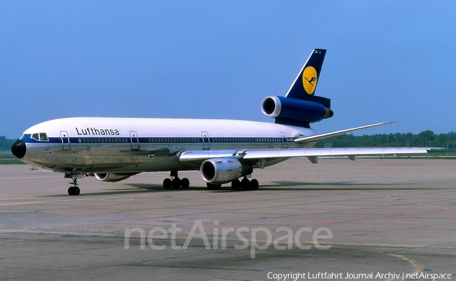 Lufthansa McDonnell Douglas DC-10-30 (D-ADDO) | Photo 401836