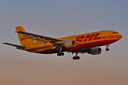 DHL (European Air Transport Leipzig) Airbus A300F4-622R (D-AEAF) at  London - Heathrow, United Kingdom