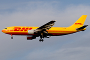 DHL (European Air Transport Leipzig) Airbus A300B4-622R(F) (D-AEAI) at  London - Heathrow, United Kingdom