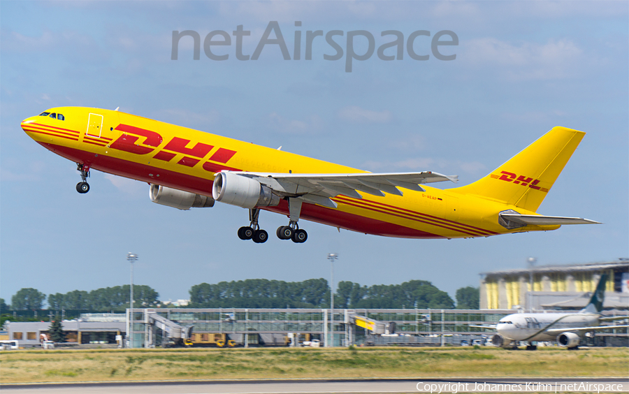 DHL (European Air Transport Leipzig) Airbus A300F4-622R (D-AEAP) | Photo 169633