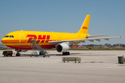 DHL (European Air Transport Leipzig) Airbus A300F4-622R (D-AEAQ) at  Porto, Portugal