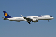 Lufthansa Regional (CityLine) Embraer ERJ-195LR (ERJ-190-200LR) (D-AEBD) at  Amsterdam - Schiphol, Netherlands