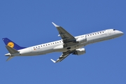 Lufthansa Regional (CityLine) Embraer ERJ-195LR (ERJ-190-200LR) (D-AEBI) at  Munich, Germany