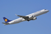 Lufthansa Regional (CityLine) Embraer ERJ-195LR (ERJ-190-200LR) (D-AEBL) at  Munich, Germany