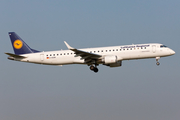 Lufthansa Regional (CityLine) Embraer ERJ-195LR (ERJ-190-200LR) (D-AEBN) at  Amsterdam - Schiphol, Netherlands