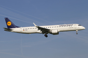 Lufthansa Regional (CityLine) Embraer ERJ-195LR (ERJ-190-200LR) (D-AEBP) at  Amsterdam - Schiphol, Netherlands